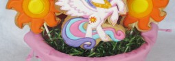 My little Pony: Princess Celestia and her “cutie mark” cookie pops