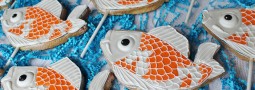 Koi fish cookie pops